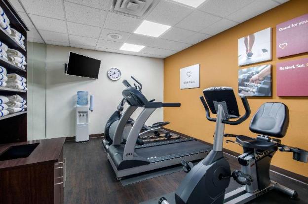 comfort suites marshall