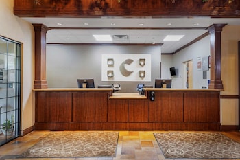 comfort suites marshall