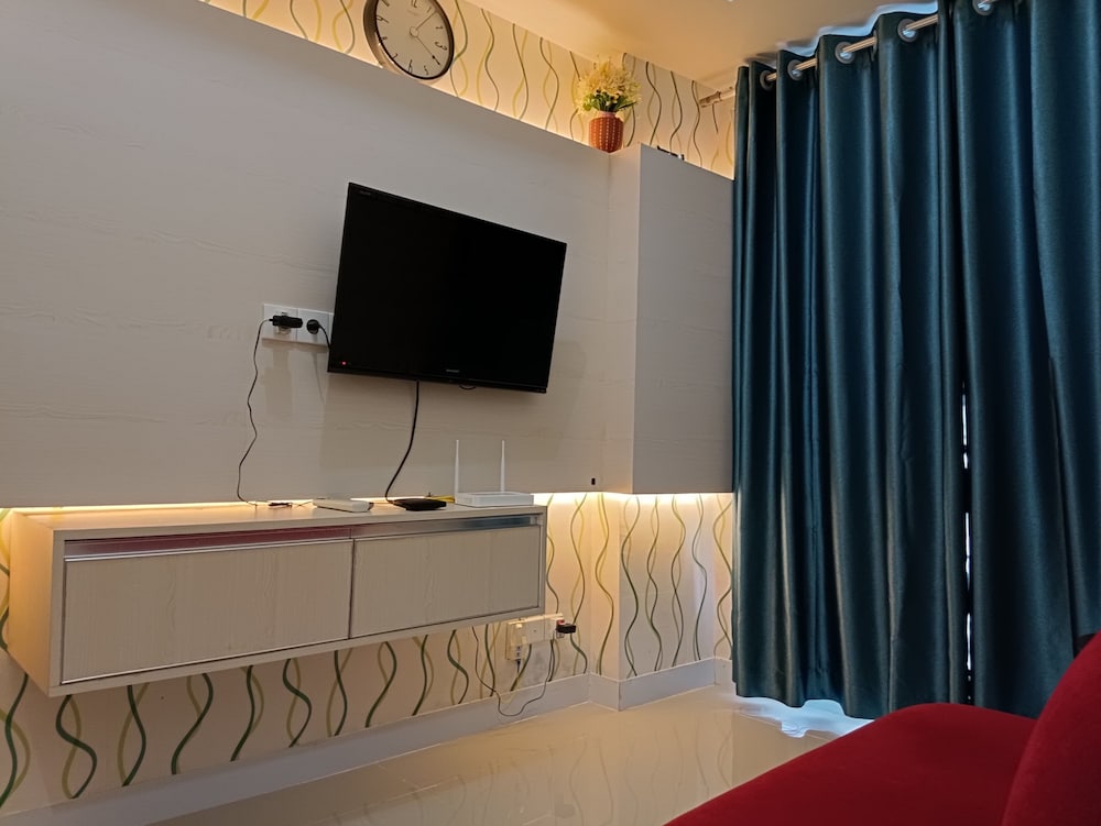 good deal and comfy 1br vida view apartment