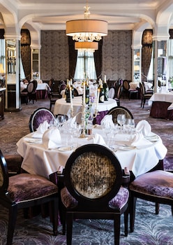 Bovey Castle,Dartmoor National Park>>Bovey Tracey,5 star