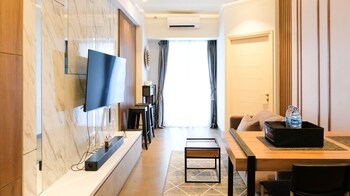 aesthetic 2br connected to mall at supermall mansion apartment