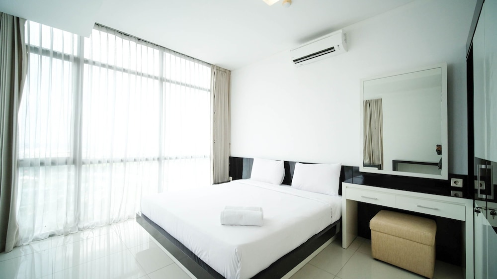 spacious 3br apartment connected to cito mall at aryaduta residence surabaya
