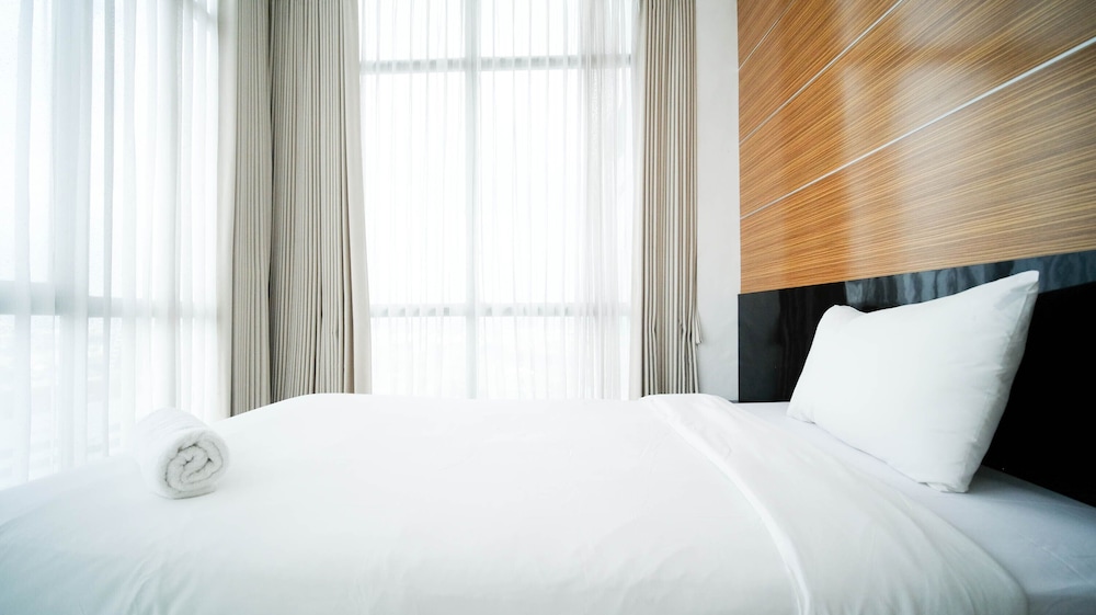 spacious 3br apartment connected to cito mall at aryaduta residence surabaya