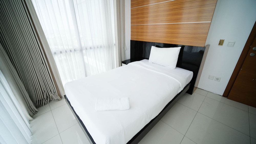 spacious 3br apartment connected to cito mall at aryaduta residence surabaya