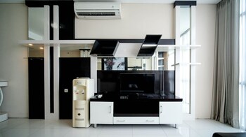spacious 3br apartment connected to cito mall at aryaduta residence surabaya