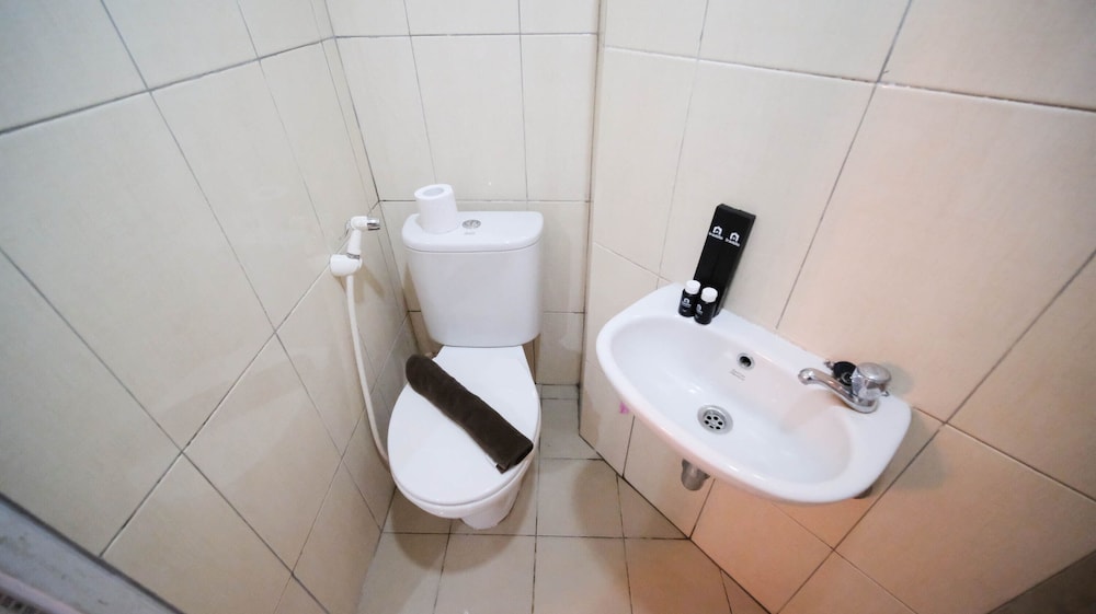 minimalist and beautiful 1br with extra room at pavilion permata apartment
