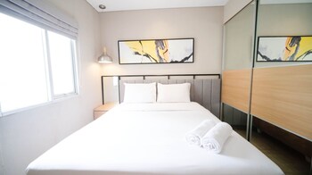 minimalist and beautiful 1br with extra room at pavilion permata apartment