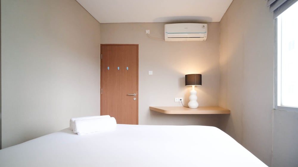 minimalist and beautiful 1br with extra room at pavilion permata apartment