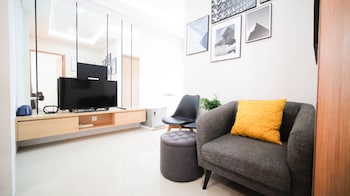 minimalist and beautiful 1br with extra room at pavilion permata apartment