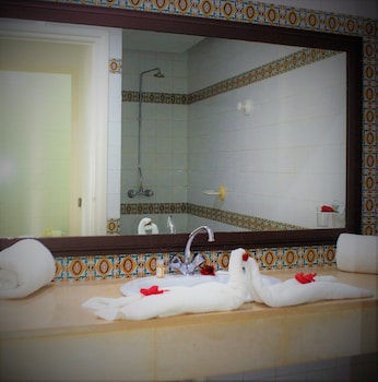 residence ain meriem