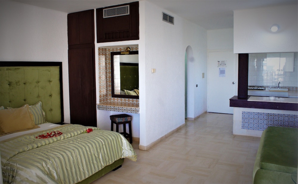 residence ain meriem