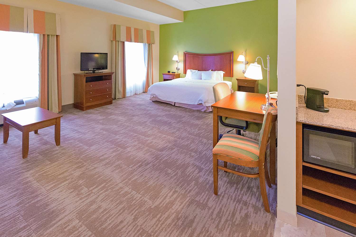 hampton inn and suites blairsville