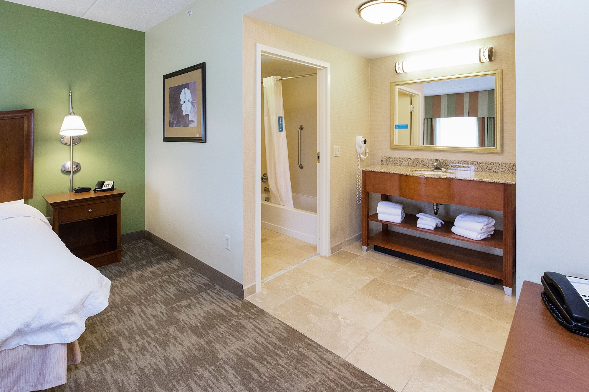 hampton inn and suites blairsville