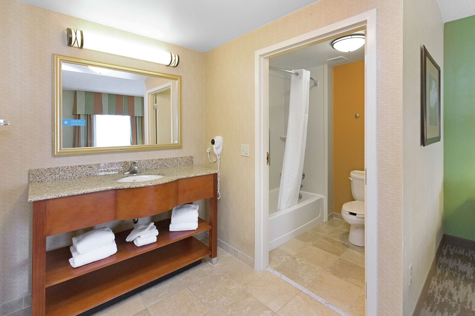hampton inn and suites blairsville