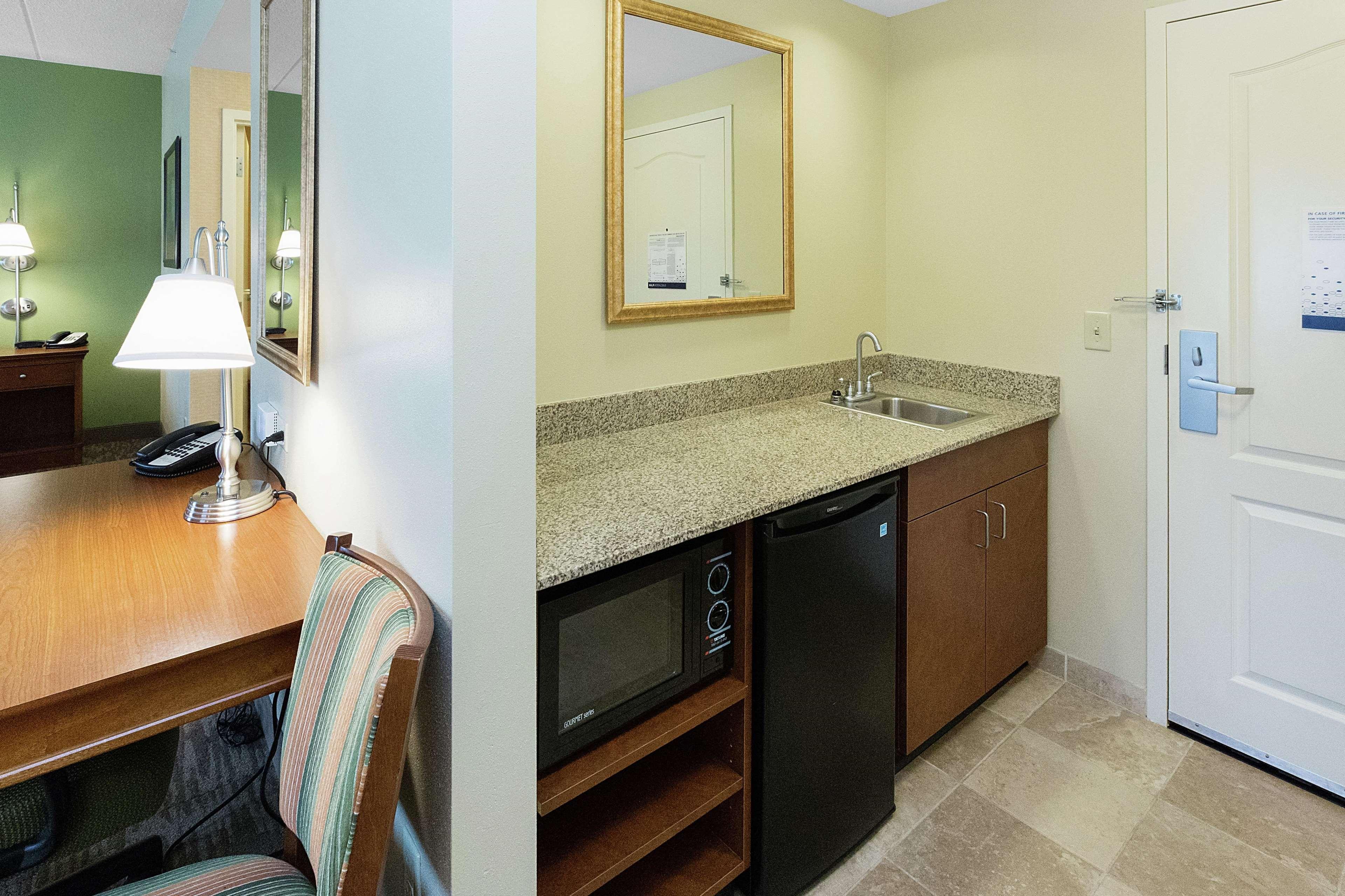 hampton inn and suites blairsville