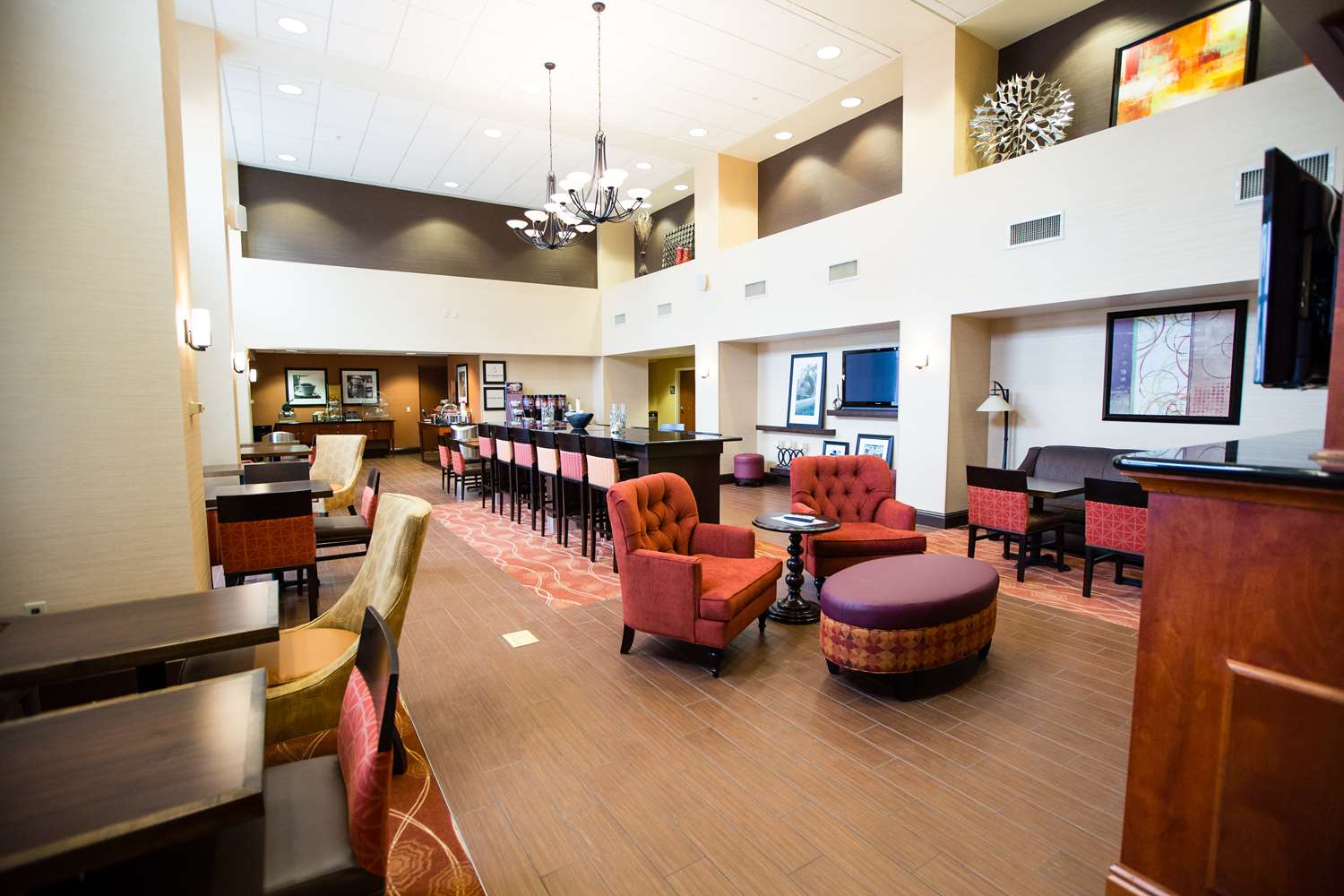 hampton inn and suites blairsville