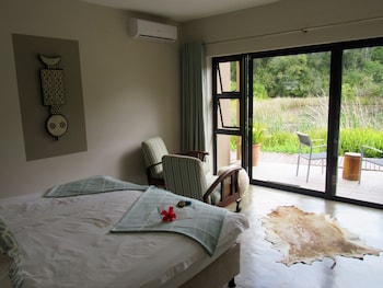 lily pond country lodge