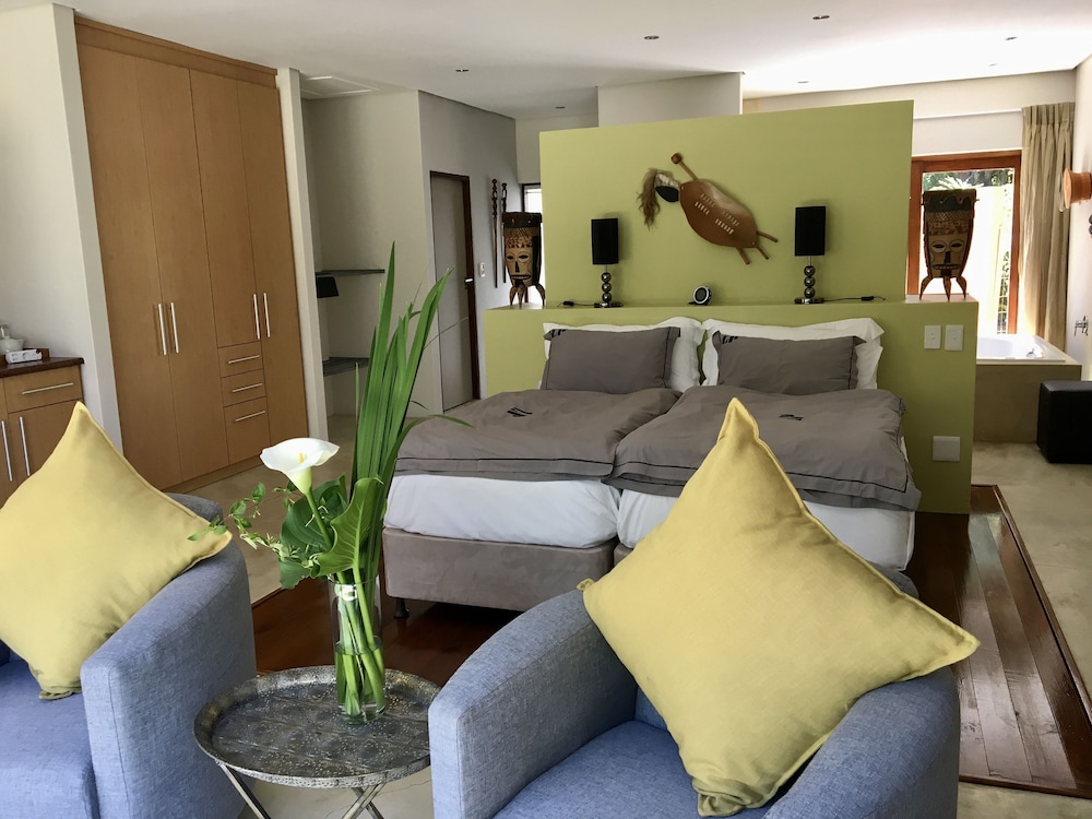 lily pond country lodge