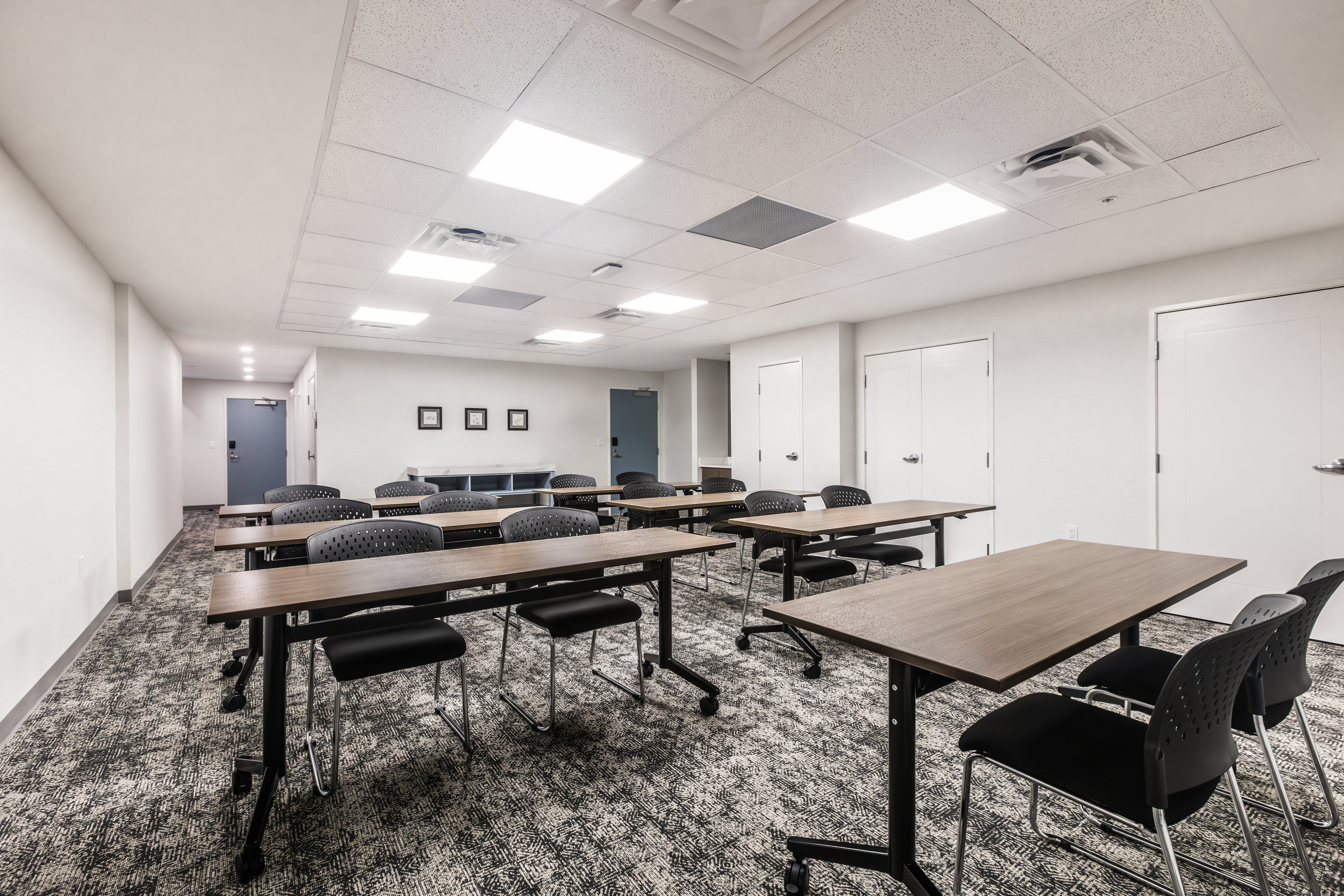 staybridge suites dawson creek an ihg hotel