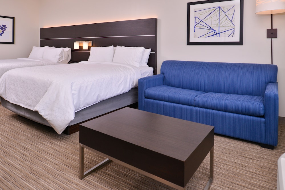 holiday inn express and suites bloomington w mall