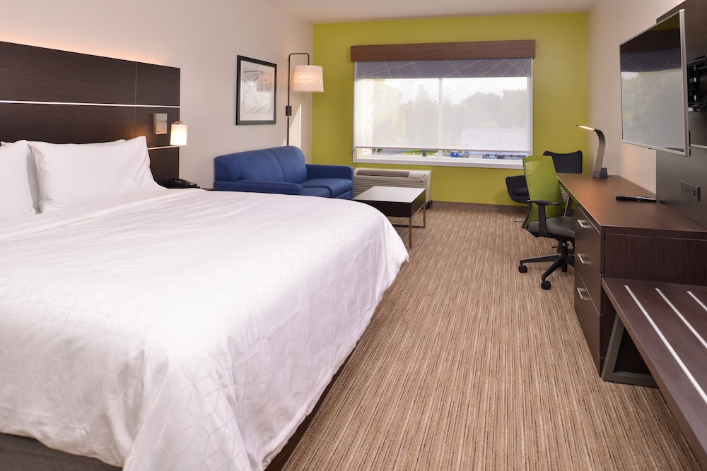 holiday inn express and suites bloomington w mall