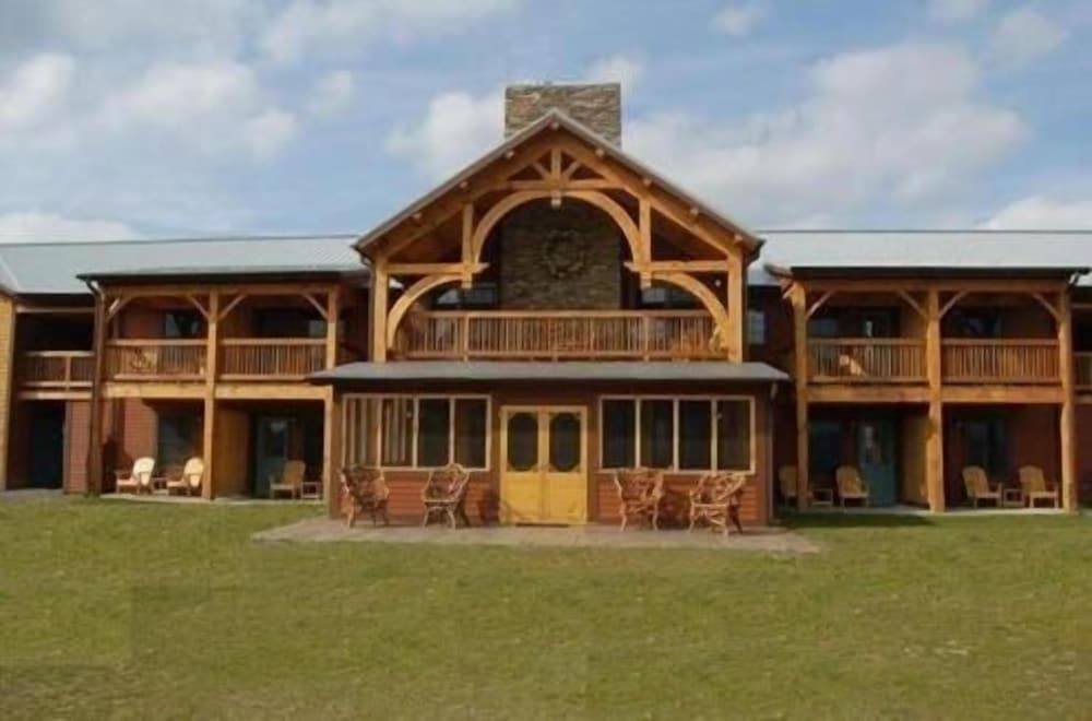 august lodge cooperstown