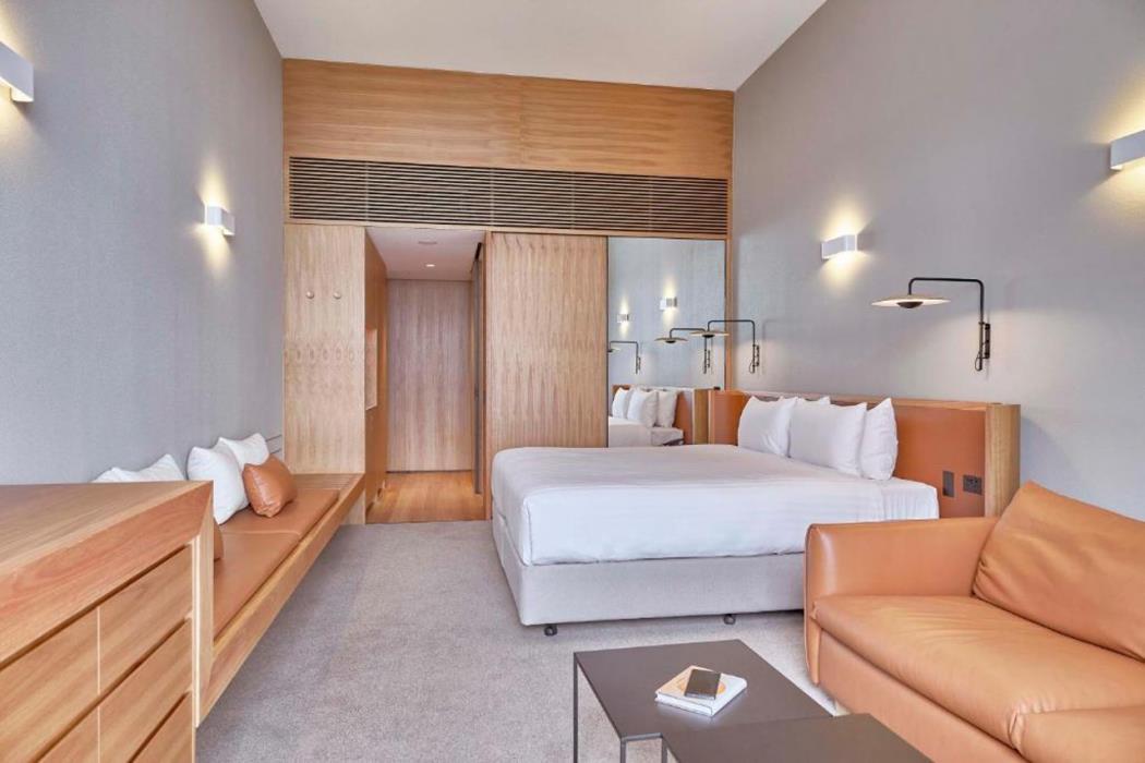 wonil hotel perth handwritten collection