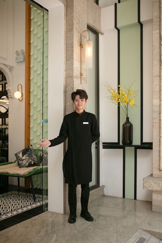 hotel de rond hanoi