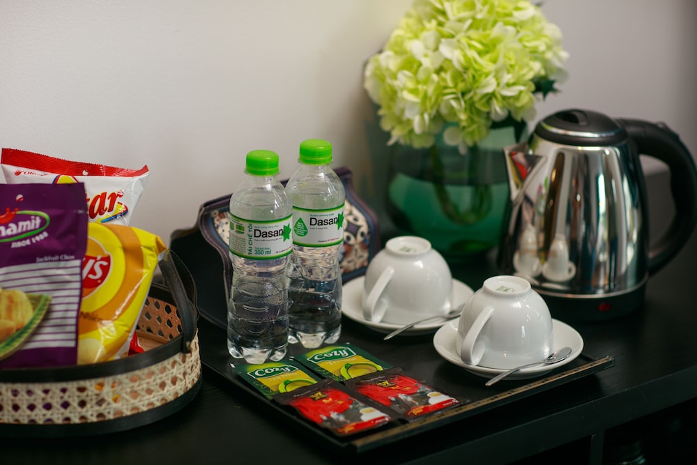 hotel de rond hanoi