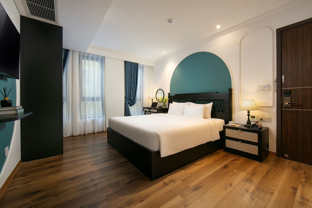 hotel de rond hanoi