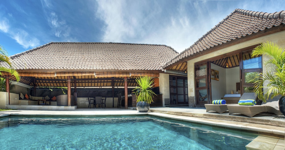 gili villas