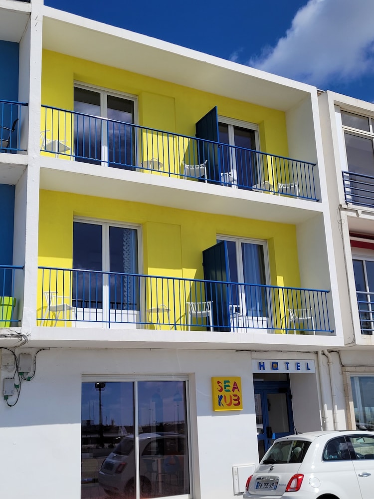 seakub hotel