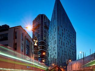 montcalm east autograph collection