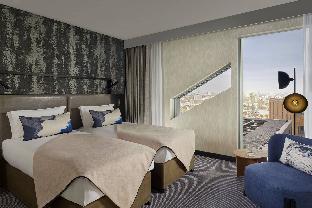 montcalm east autograph collection