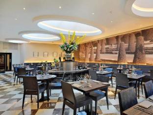 montcalm east autograph collection