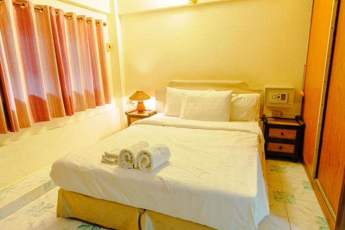 high5 guesthouse