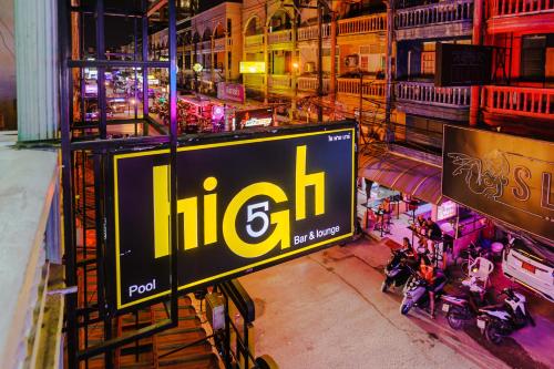 high5 guesthouse