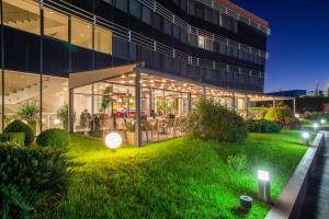 best western premier ark hotel