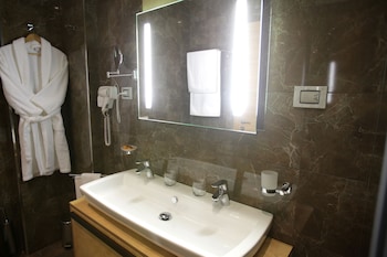 best western premier ark hotel