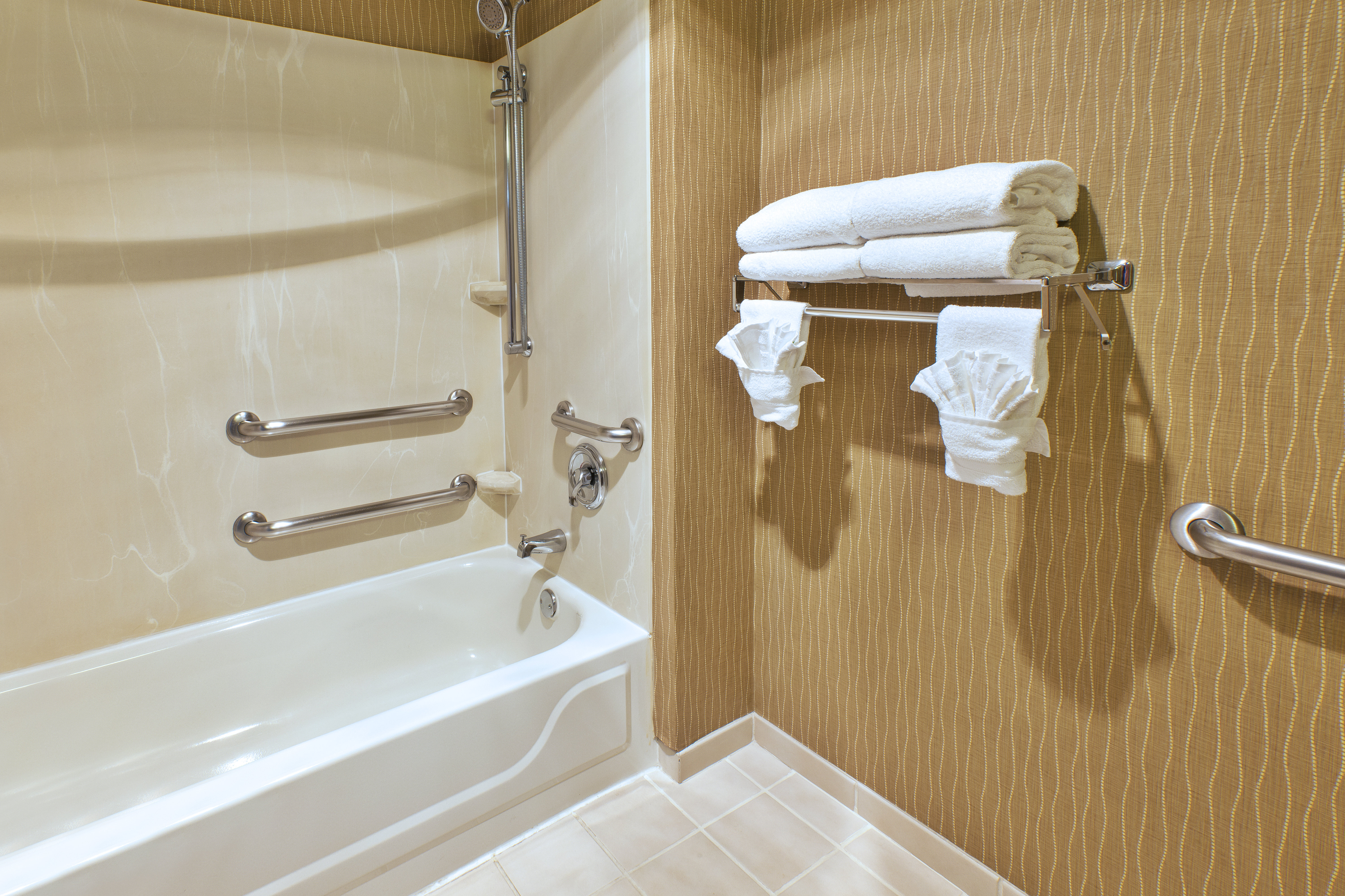 holiday inn and suites bolingbrook by ihg