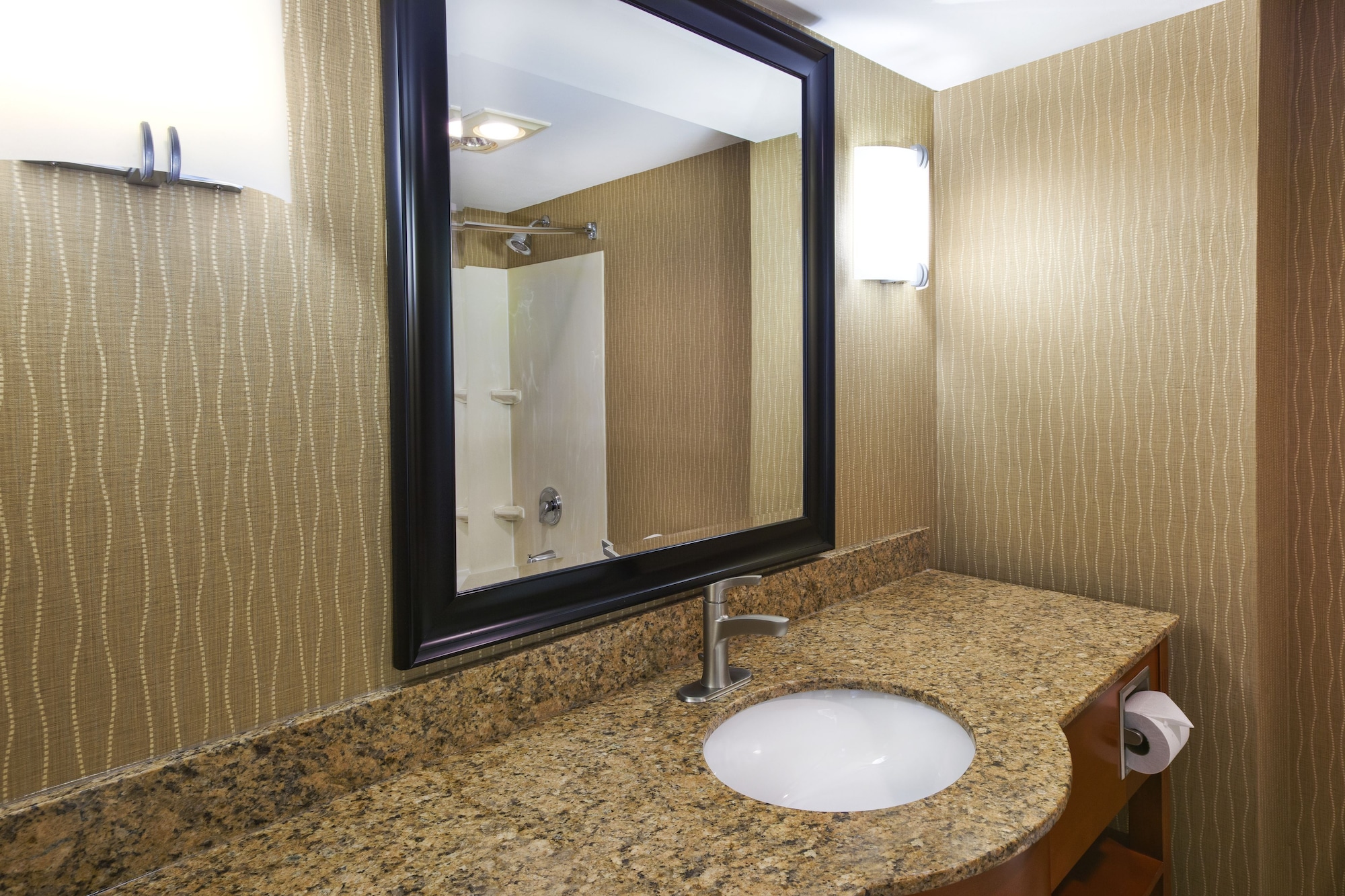 holiday inn and suites bolingbrook by ihg