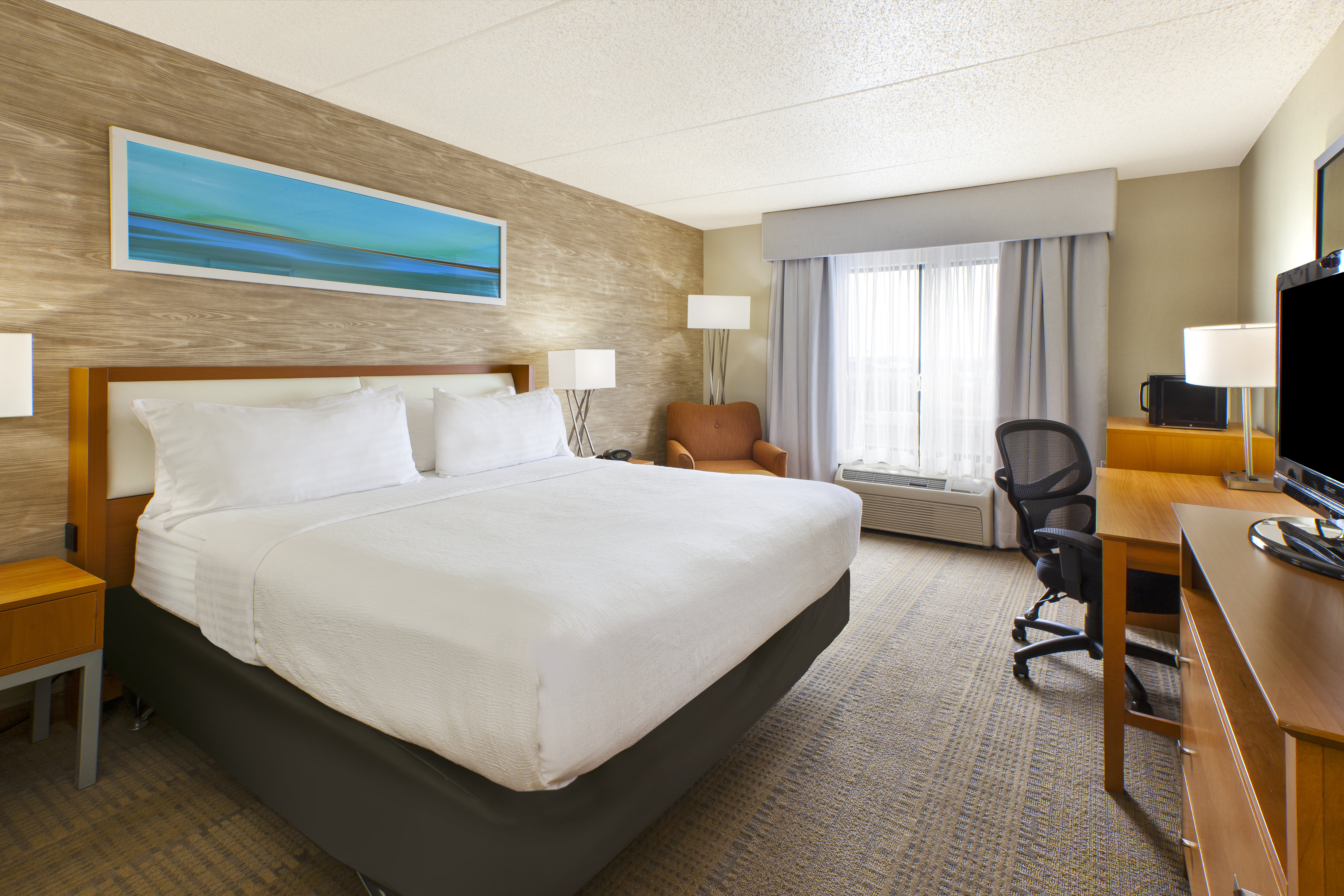 holiday inn and suites bolingbrook by ihg