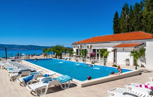 camping almissa