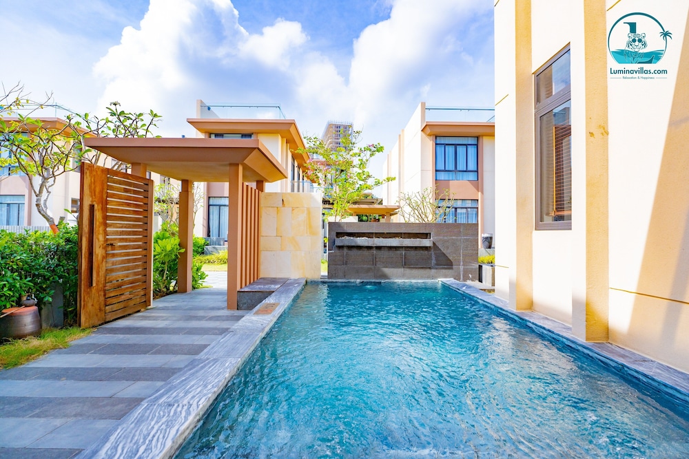 lumina villas cam ranh