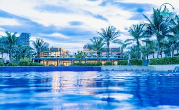 lumina villas cam ranh
