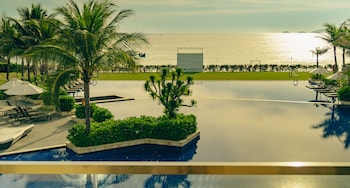 lumina villas cam ranh