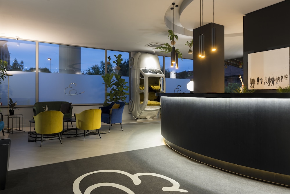 elizabeth lifestyle hotel