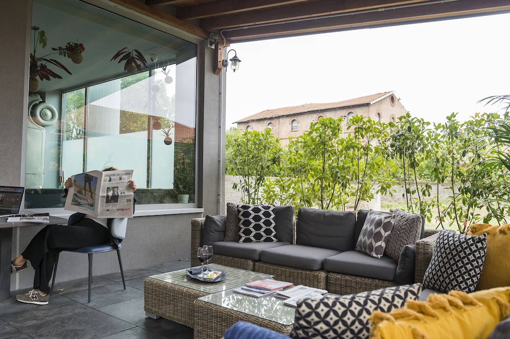 elizabeth lifestyle hotel