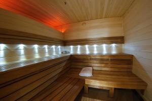 Taurus Hotel & Spa,Near St. George's Cathedral,4 star