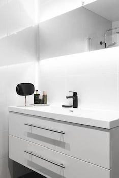 stay bryggen serviced apartments